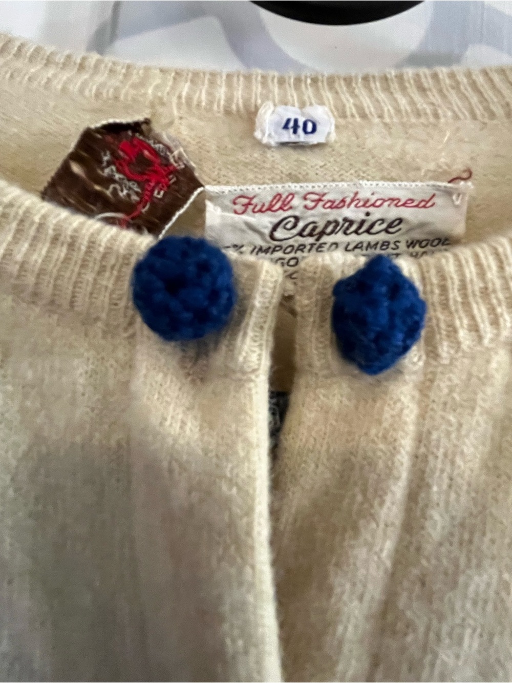Vintage Cream Colored Embroidered Cardigan - Picture 7 of 15